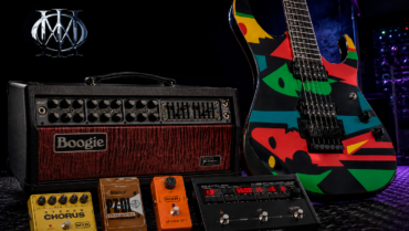 Sound of Dream Theater guitar rig with Mesa/Boogie amp, electric guitar and effects pedals.