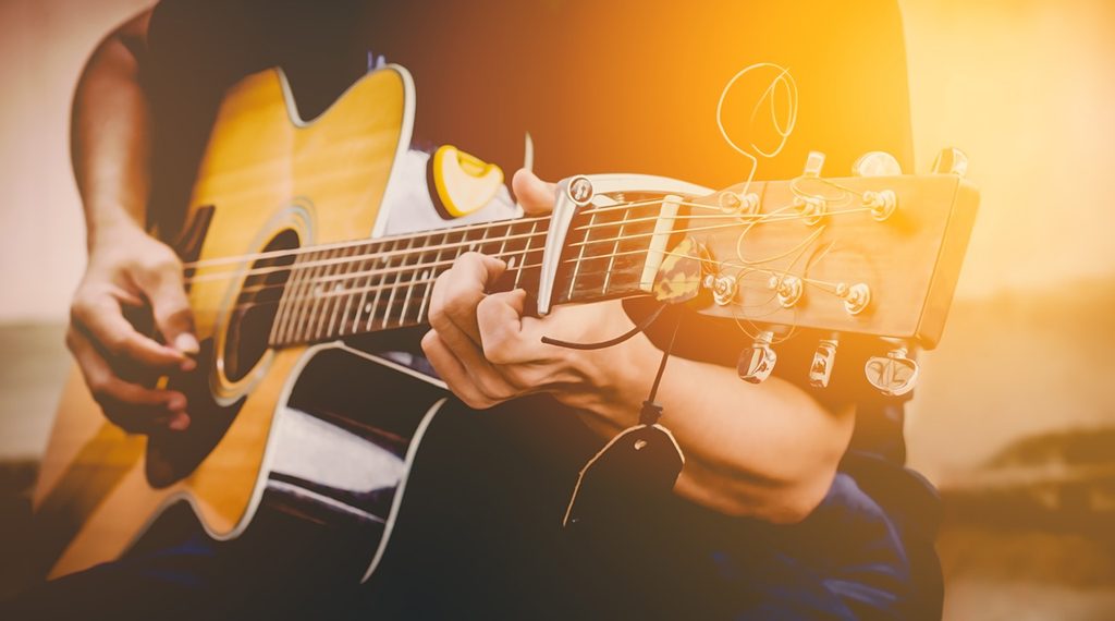 Guide to Acoustic Guitar Strings